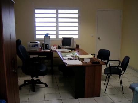LE BUREAU